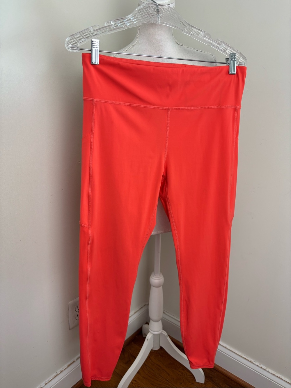 Vuori Stride Leggings High Rise 4 Way Stretch In Grapefruit Size Large - Picture 3 of 9